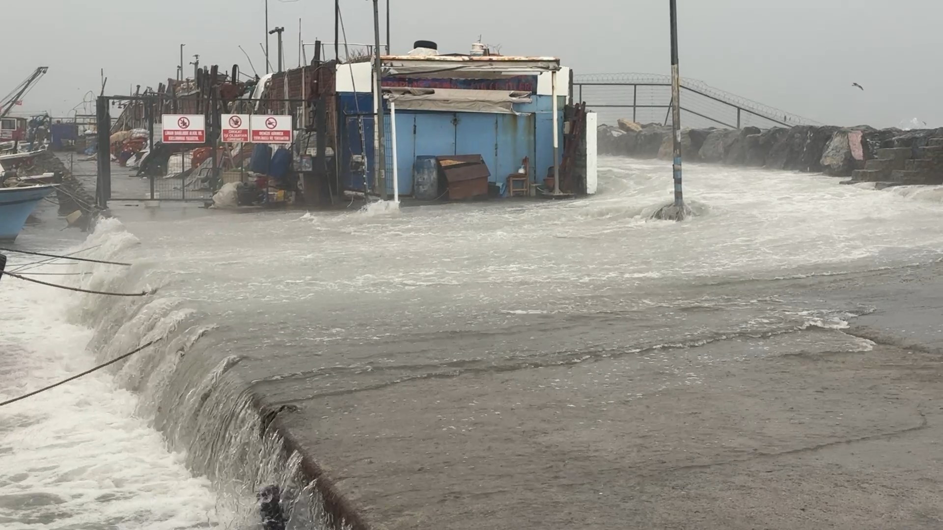 I S T A N B U L A V C I L A R D A D A L G A L A R M E N D I R E G I 1104618 327901