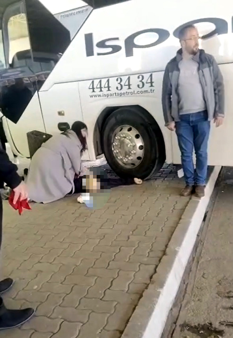 Y A N L I S V I T E S E A L I N A N O T O B U S Y E D E K S O F O R 1106728 328555