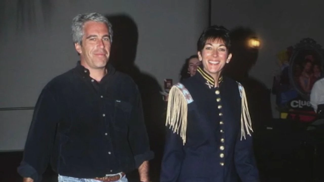 Epstein Ve Ghislaine Maxwell