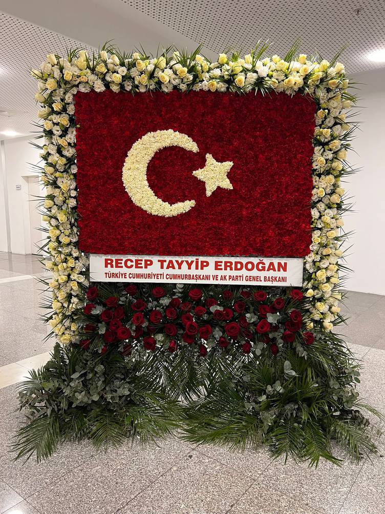 Erdoğan Bahçeli 57 Gül