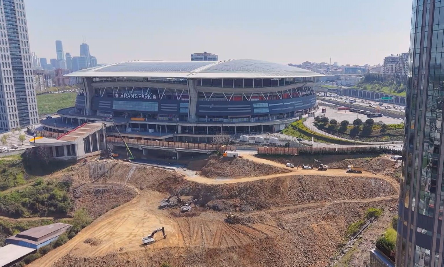 A S L A N T E P E K A P A L I S P O R S A L O N L A R I V E K A M P 1269441 377803