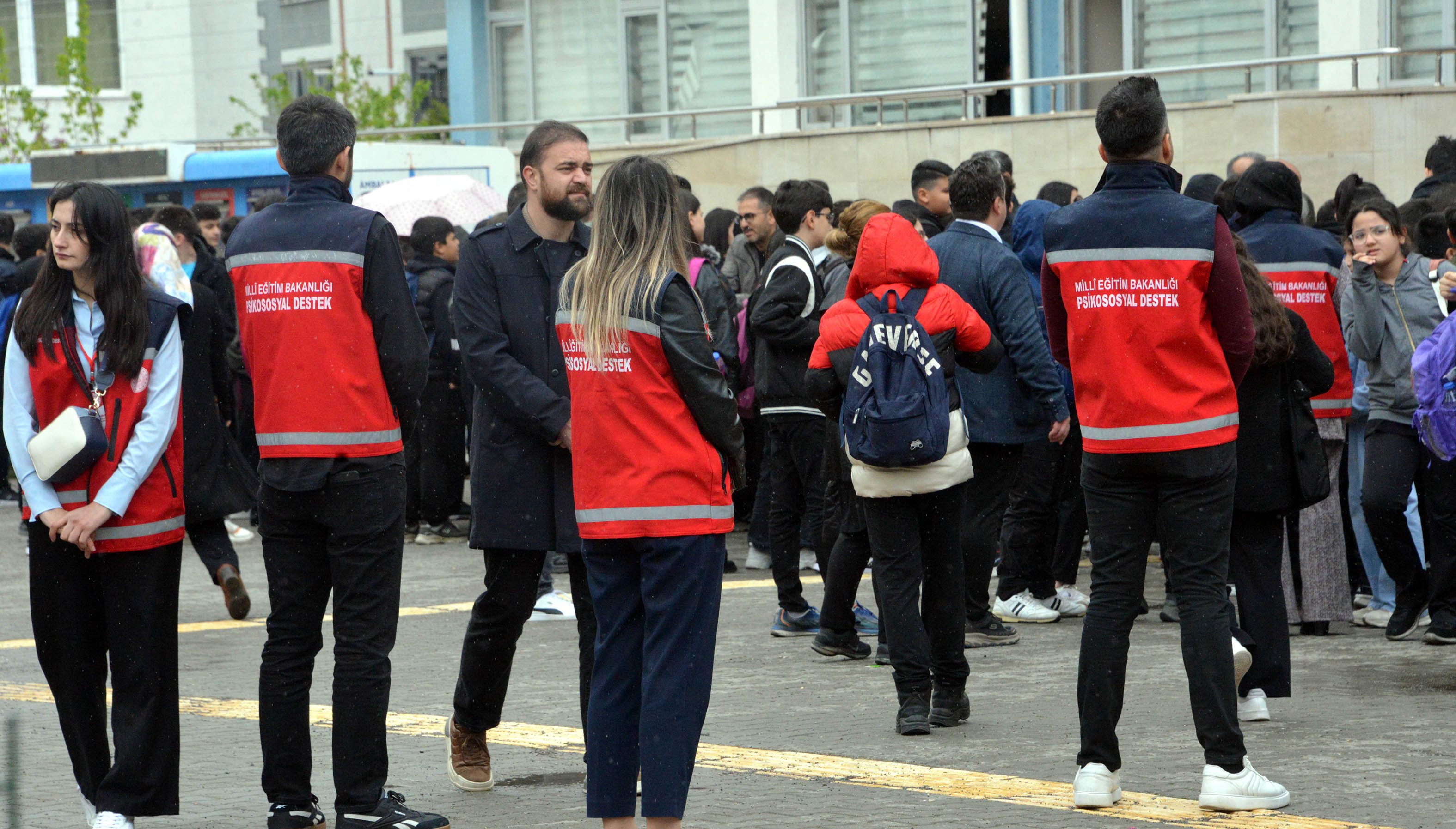 A Y S E R C A L I K O R T A O K U L U Y E N I B I N A S I N D A E G 1269651 377850