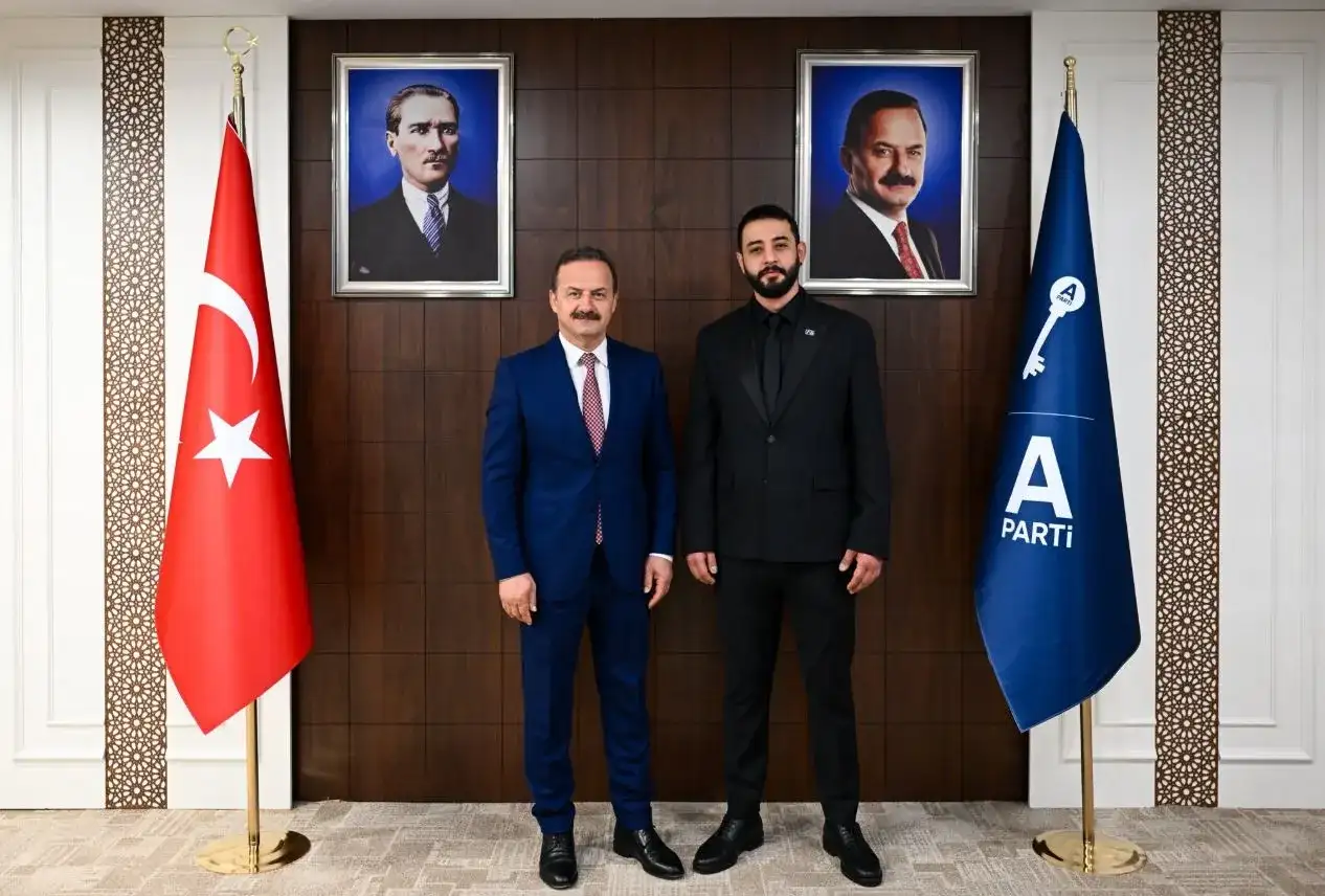 Emre Yalçınkaya Anahtar Parti