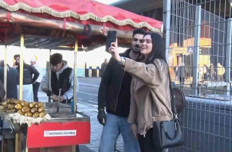 Yakışıklı Mısırcı 2