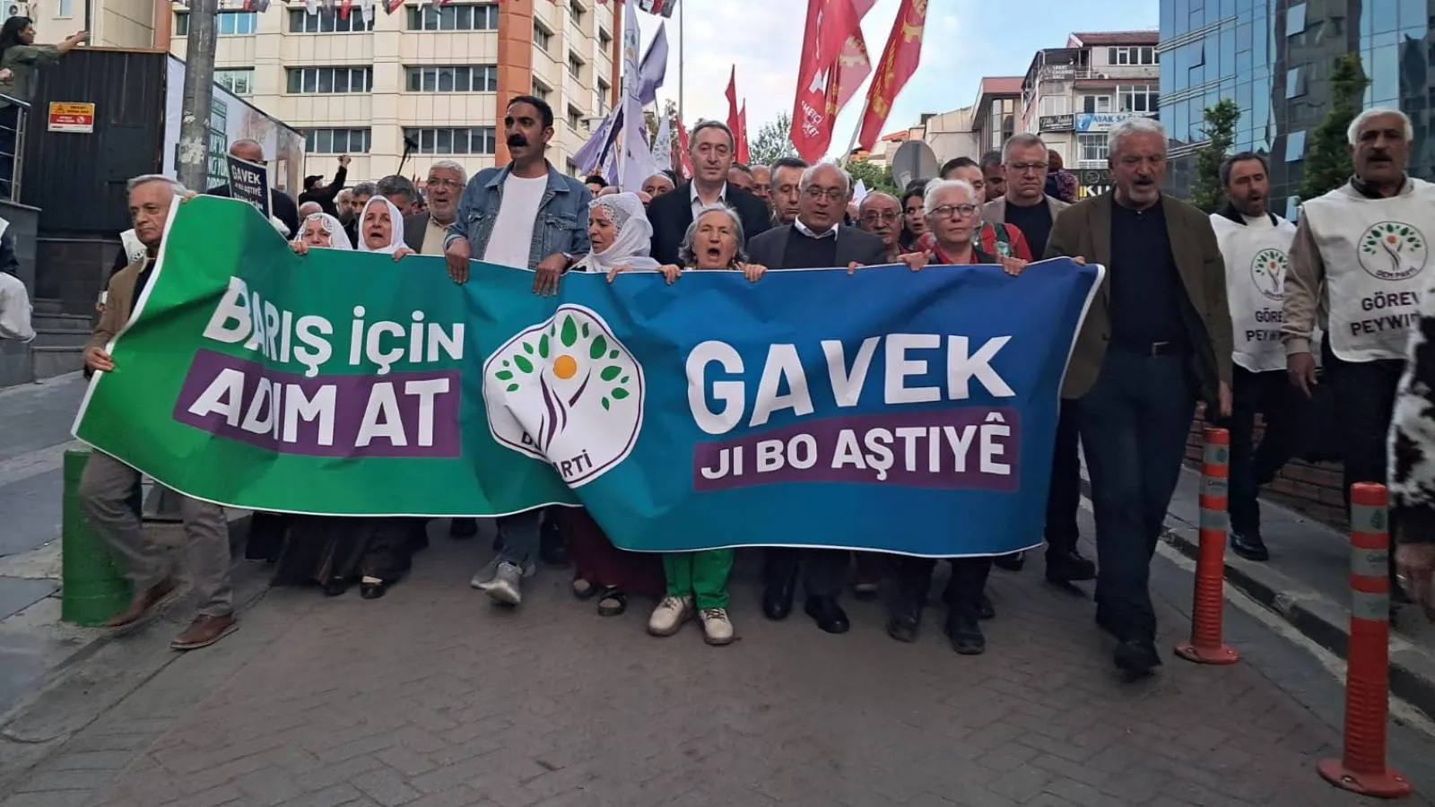 Barışa Adım.