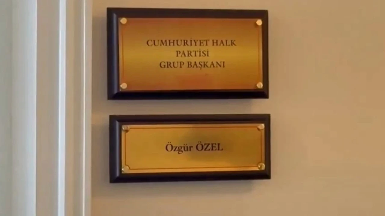 Özgür Özel Yeni Ünvan