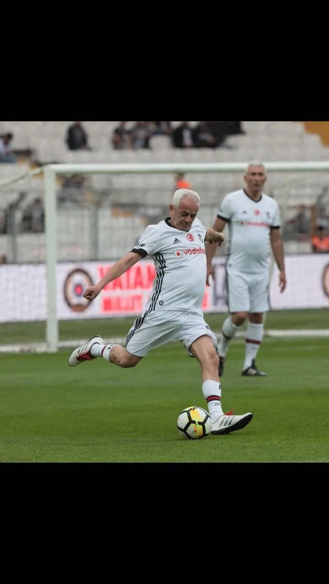 Zafer Algöz-4