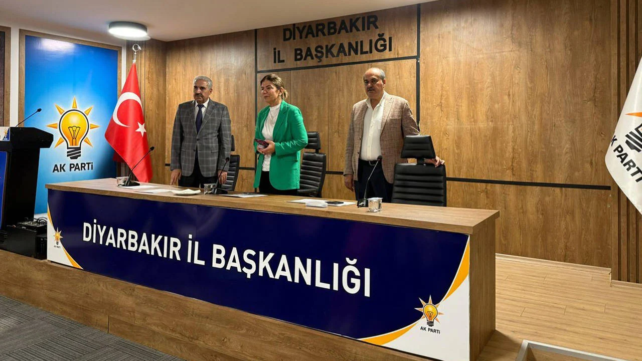 Ak Parti Diyarbakır.