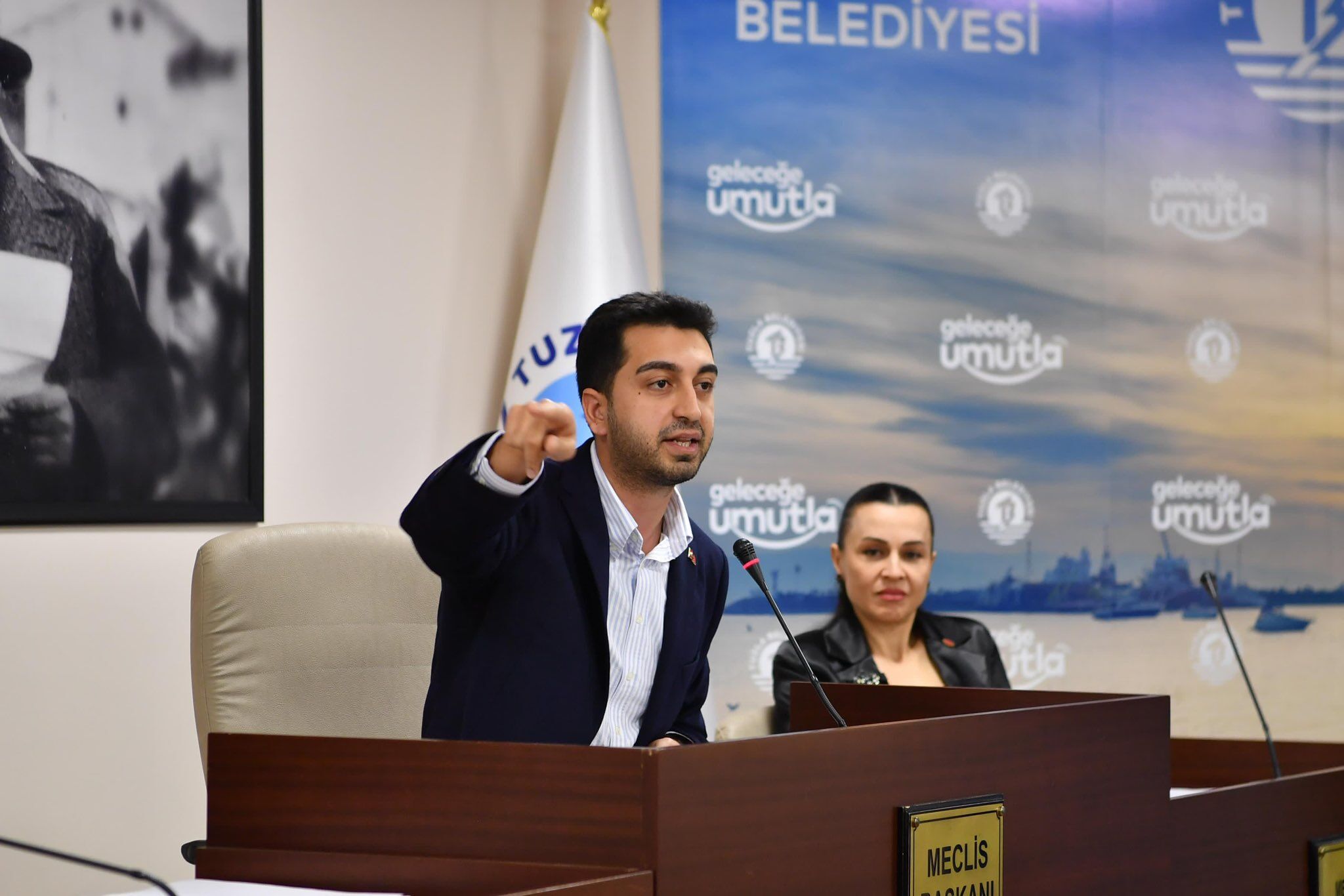 AK Parti'ye geçen Tuzla Belediye Başkanı Eren Ali Bingöl'den ilk açıklama!