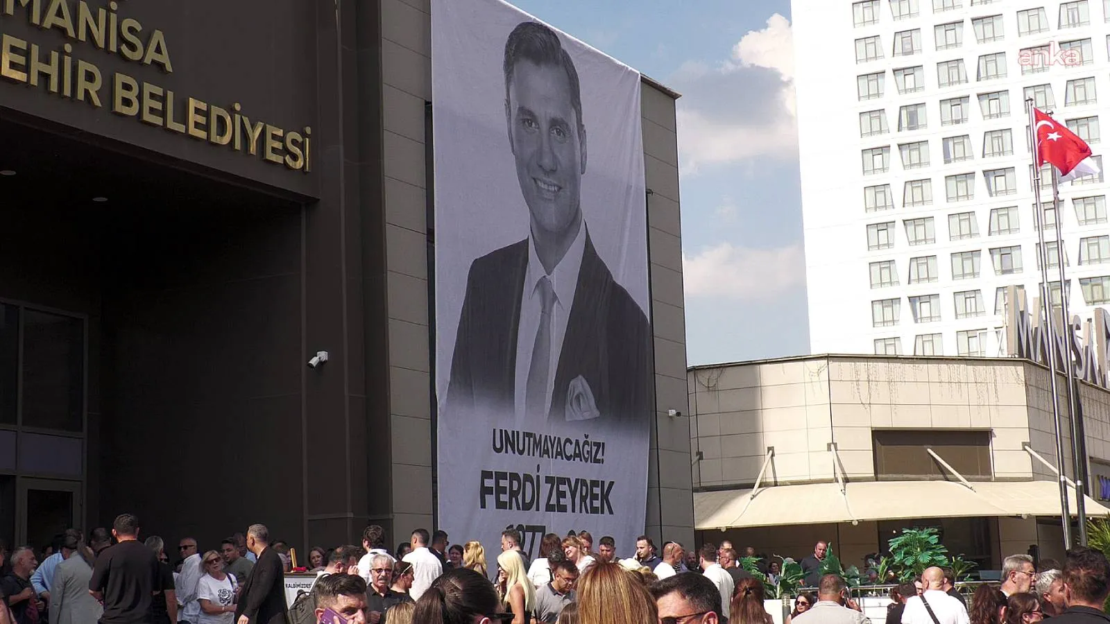 Ferdi Zryrek