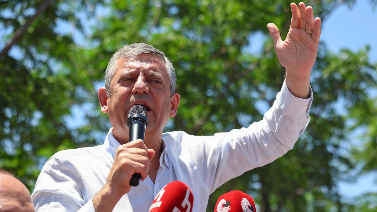 Özgür Özel: İktidarda devlet adına Alevilerden rızalık alacağımıza söz veriyorum!