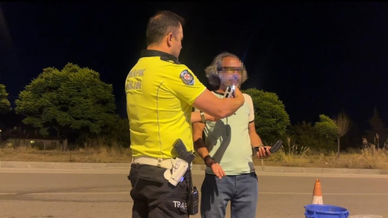 Polis Alkollu Surucu 2472657