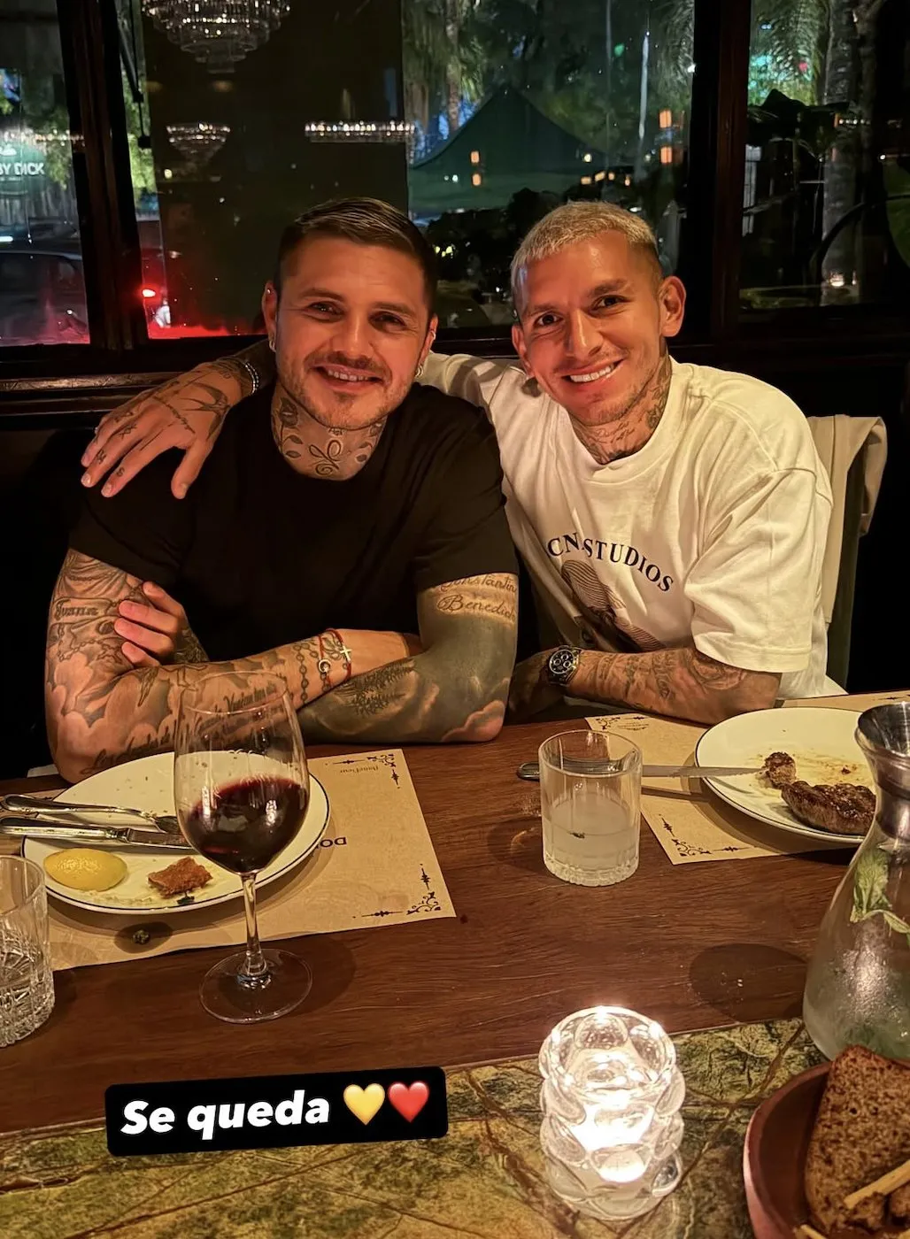 Icardi ve Torreira akşam yemeği