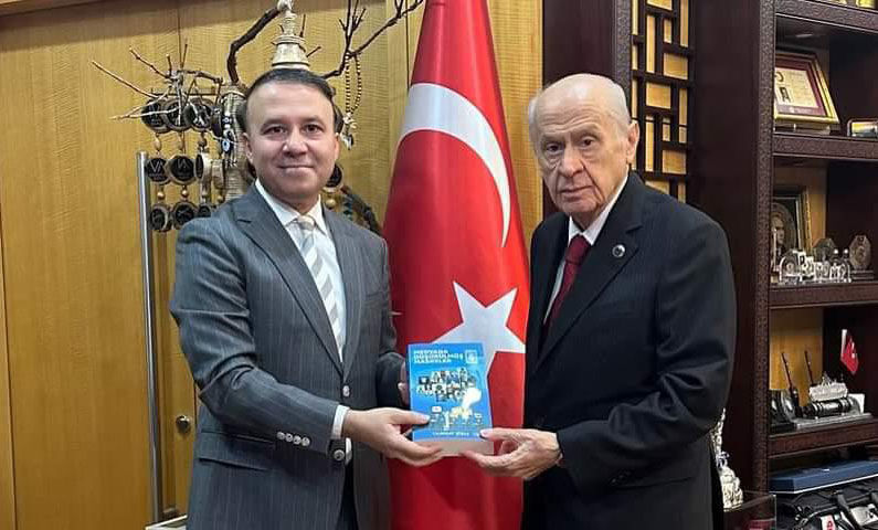 Bahçeli’nin danışmanından tribünlerdeki Öcalan sloganlarına tepki!