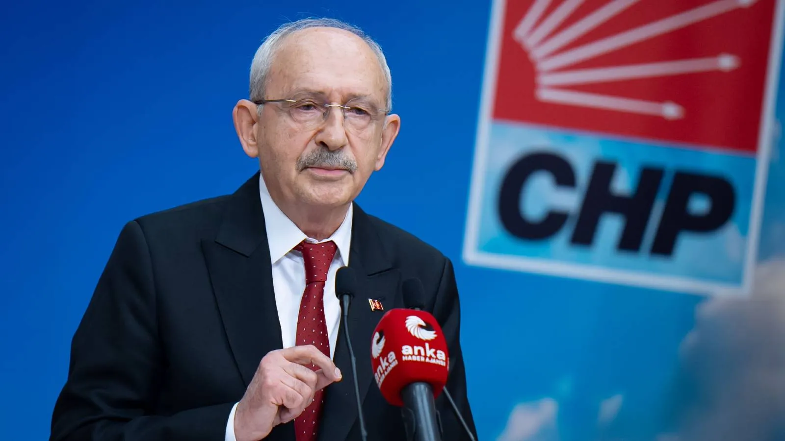 Kılıçdaroğlu, kurultayda ‘genel başkanlığa adayım’ demeyecek, aday gösterilecek