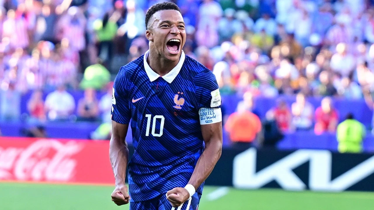 Milli maç öncesi Fransa'da Kylian Mbappe gelişmesi