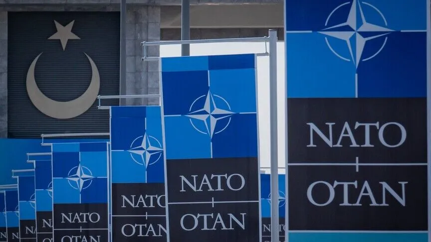 NATO: İran’dan Türkiye yönüne fırlatılan balistik füzeleri engelledik