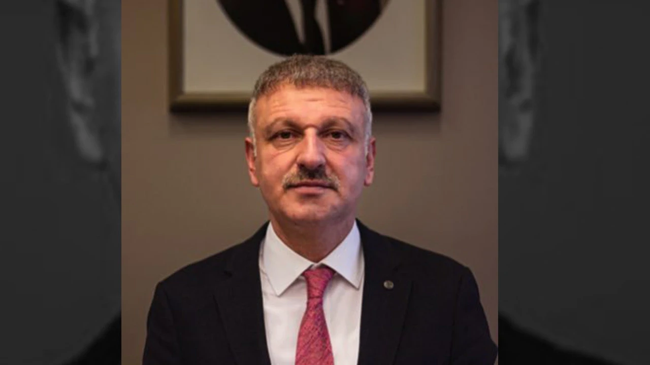 Oktay Saral, Alparslan Kuytul paylaşımını sildi