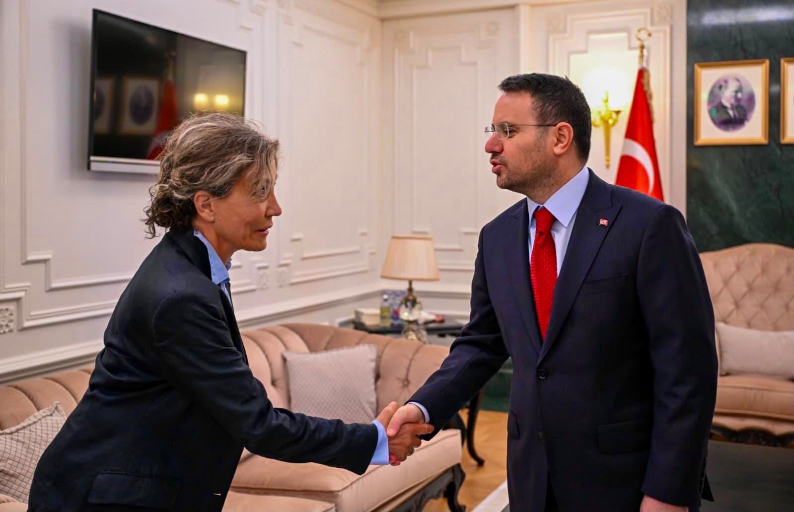 Akın