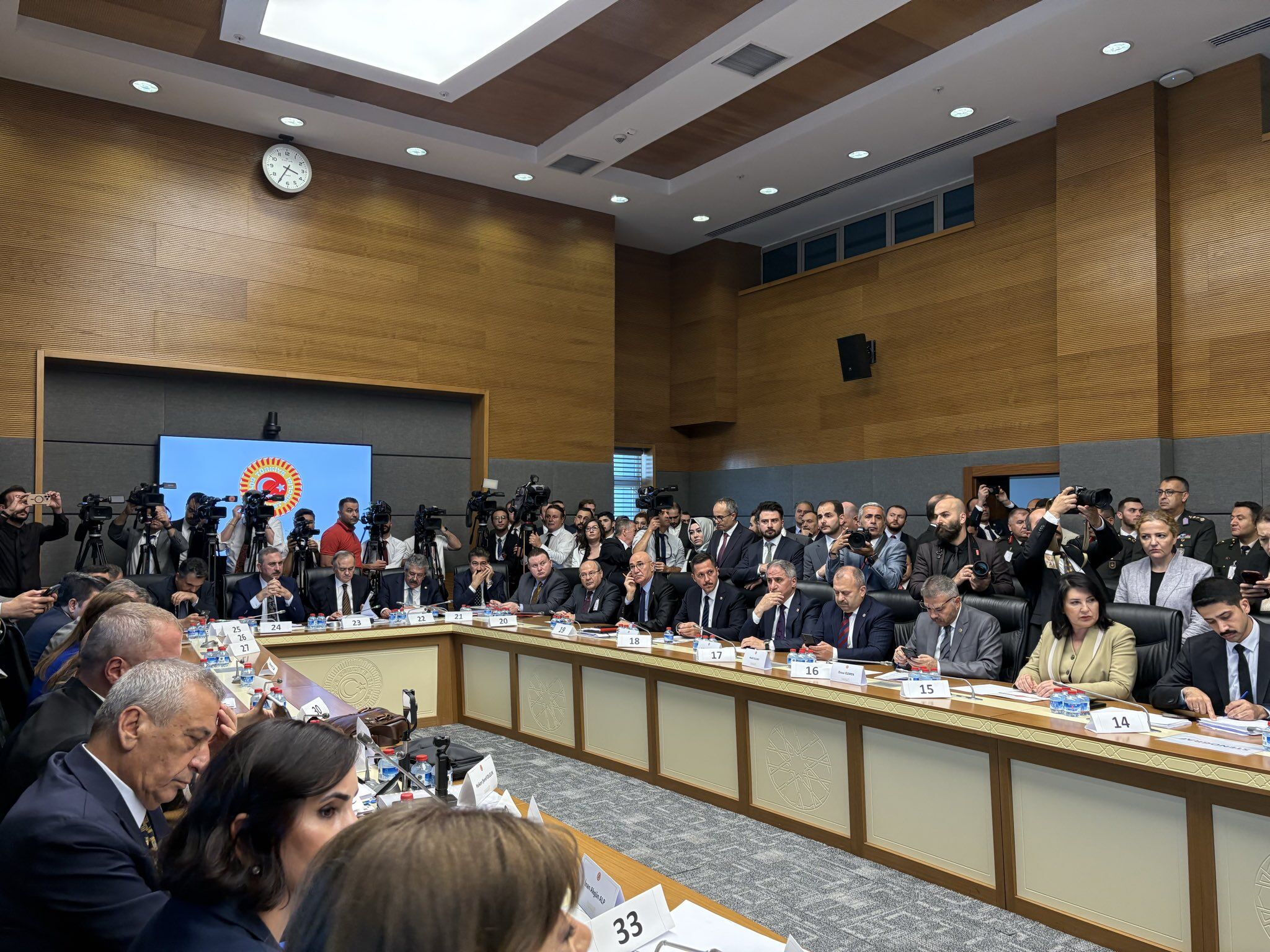 'Çerçeve Yasa' Tbmm Adalet Komisyonu'nda Görüşmeler Başladı