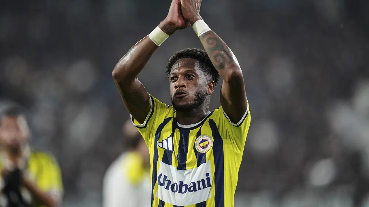Fenerbahçe'den ayrılan Fred'den eski hocasına: 'Şerefsizin tekiydi'