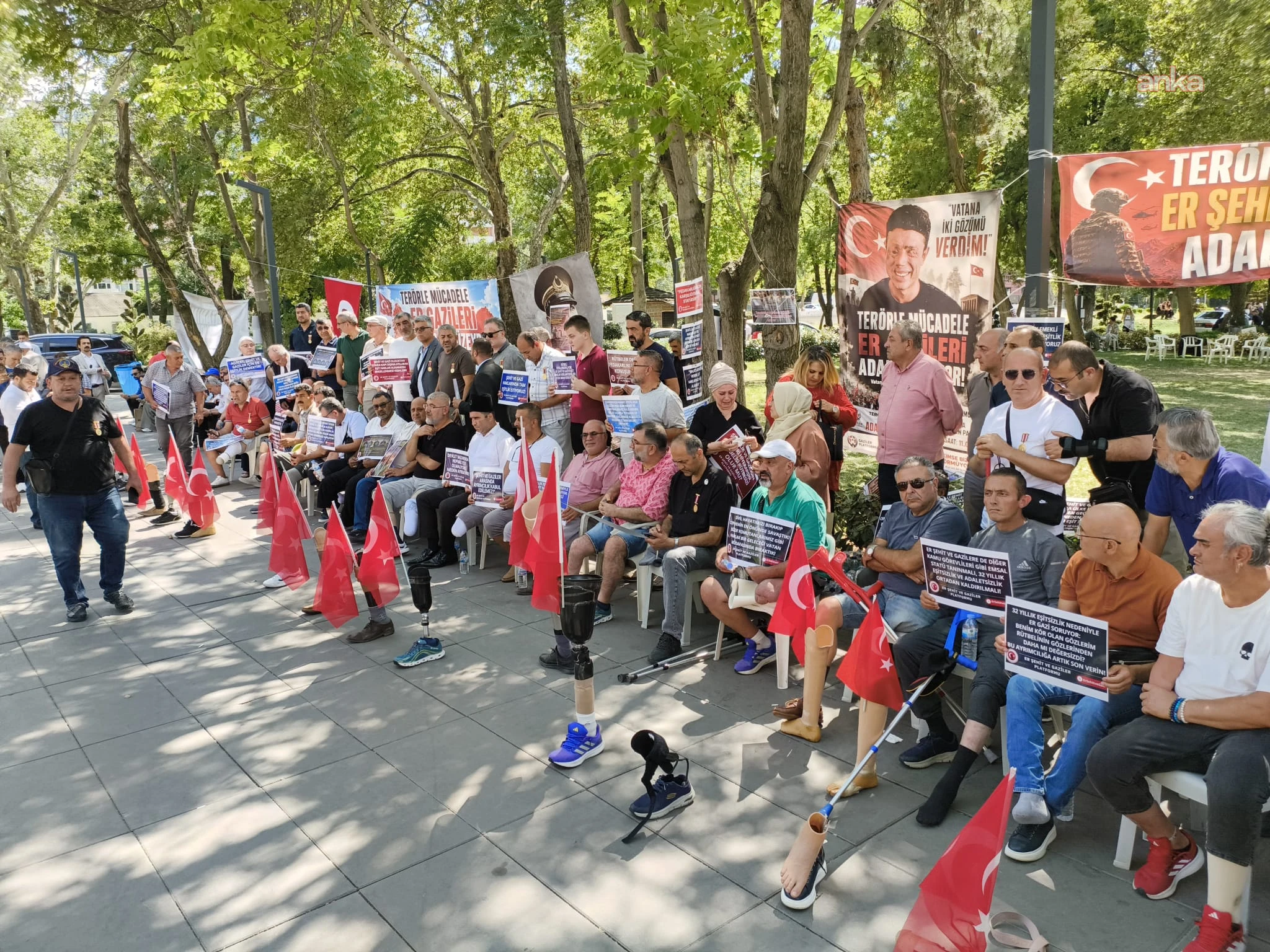TBMM’ye yürümek isteyen gazilere polis ablukası!