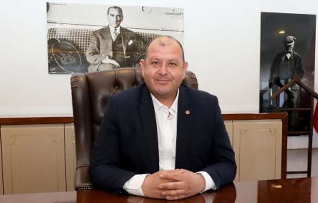Menderes Belediye Başkanı İlkay Çiçek görevden uzaklaştırıldı