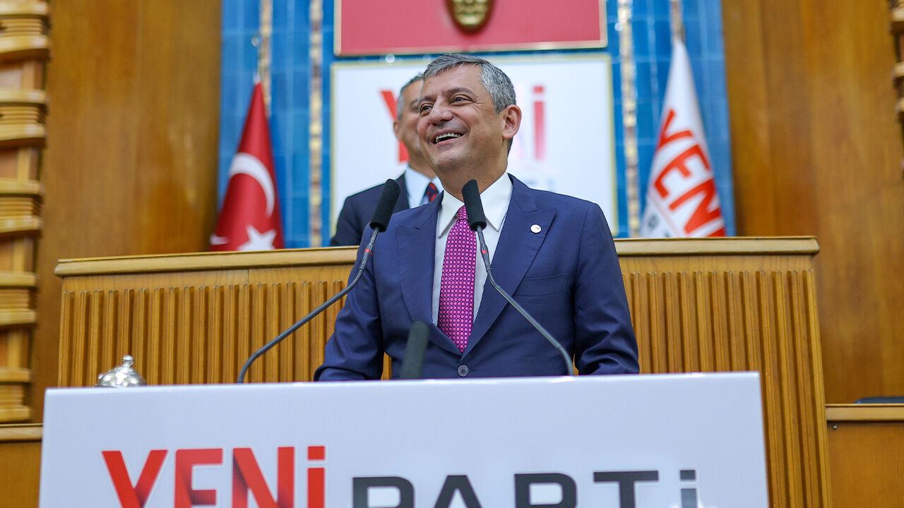 Yeni Parti’de kritik kurultay: İsim ve logo değişebilir