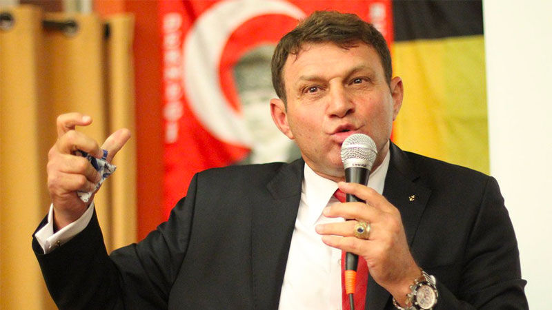 Emekli Amiral Türker Ertürk gözaltına alındı
