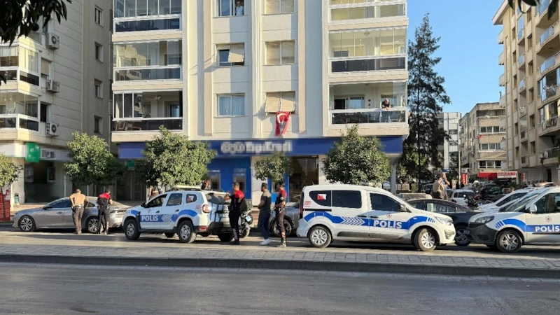 İzmir'de banka soygunu: Polis ekipleri alarma geçti