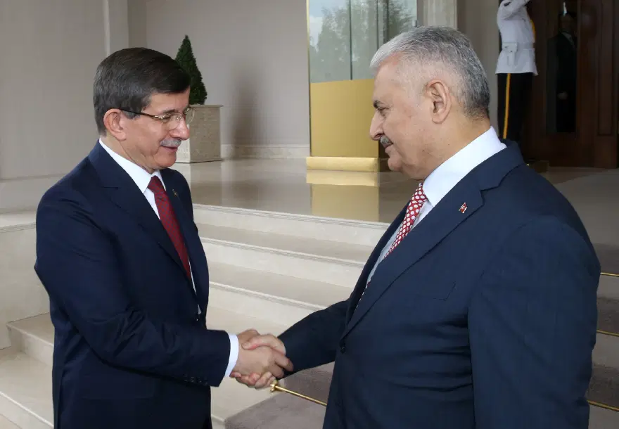 Eski başbakanlar karşı karşıya: Binali Yıldırım Davutoğlu’na dava açmış