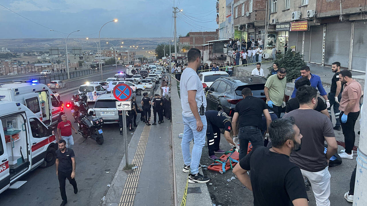 Diyarbakır'da 3 kişinin öldüğü silahlı kavgada 6 gözaltı