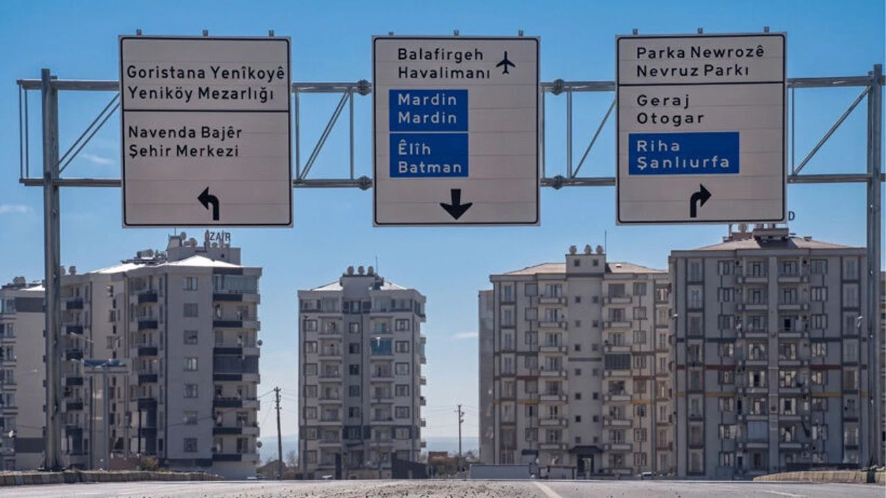 Diyarbakır Kürtçe Tabela