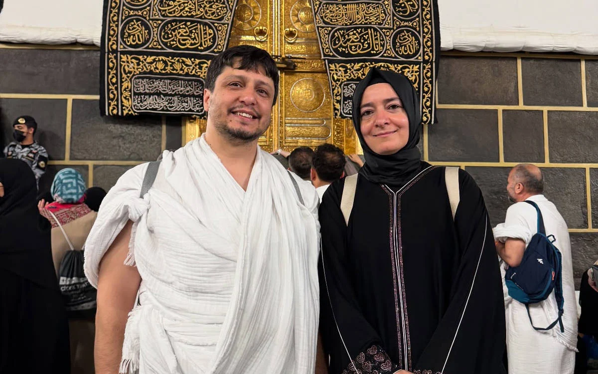 Fon krizinde adı geçen Fatma Betül Sayan, sessizliğini ‘uçak bileti' ile bozdu!