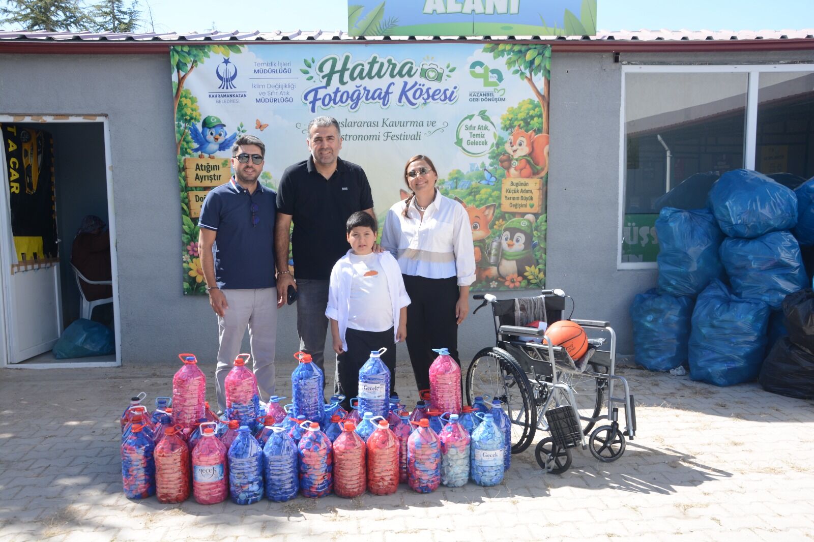 10 yaşındaki Yaman, 50 bin plastik kapakla engelli arkadaşına umut oldu