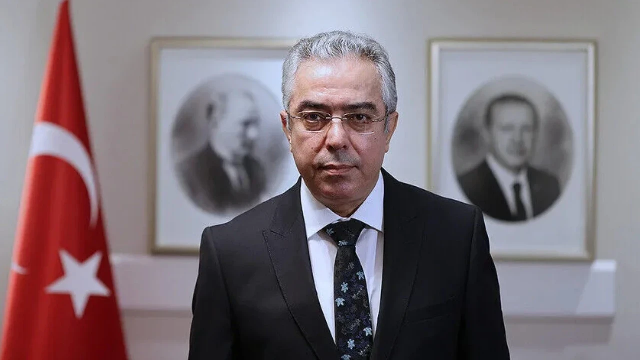 Cumhurbaşkanı Başdanışmanı Mehmet uçum’dan ‘yeni anayasa’ mesajı