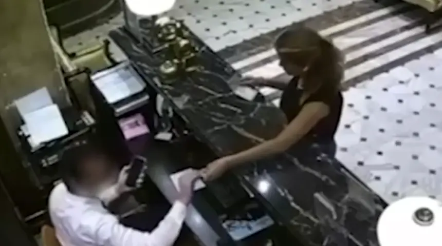 Otel çalışanları birlik olup patronu soydu: 1 milyon dolarlık vurgun!