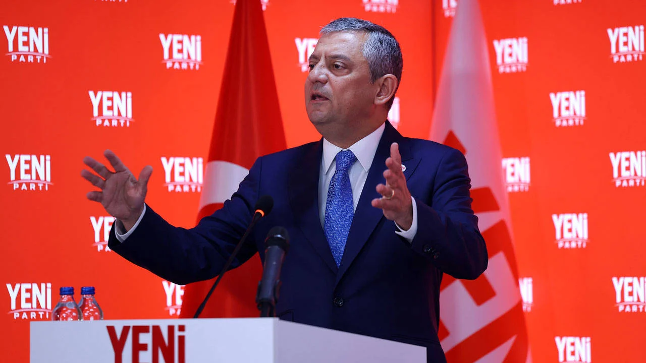 Özel'den Erdoğan'a soru: 'Fatma Betül Sayan Kaya'nın hesaplarına el koyacak mısın?'