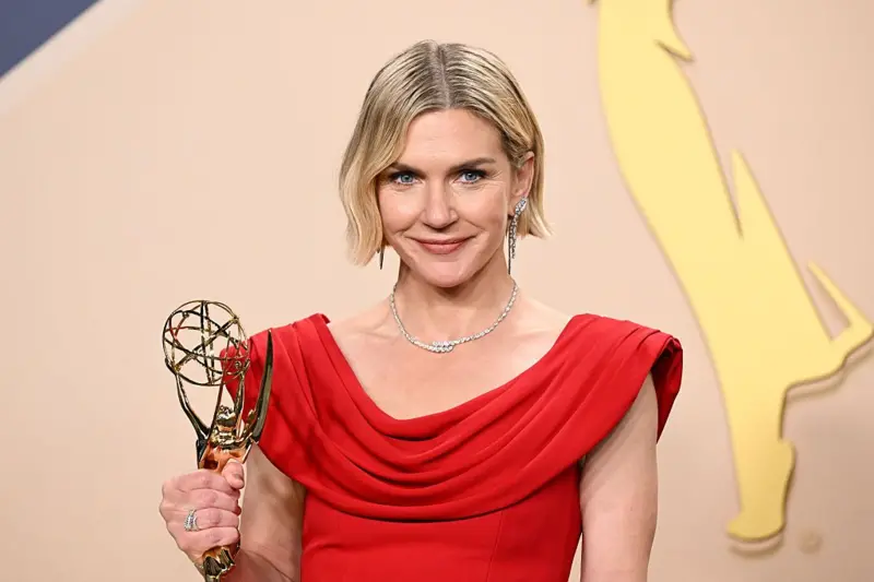 Rhea Seehorn