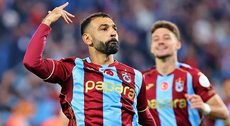 Mohamed Salah'ın yıldızlaştığı maçta Trabzonspor Galatasaray'ı farklı yendi