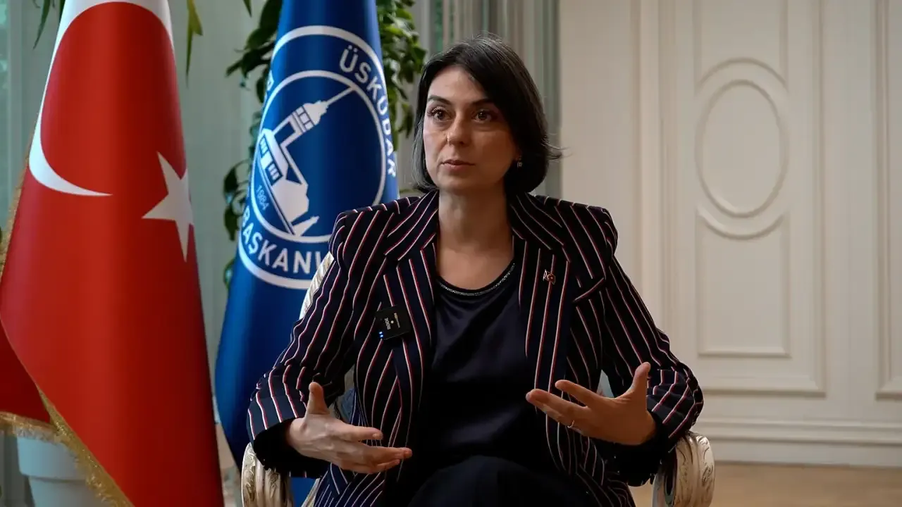 Tutuklu Üsküdar Belediye Başkanı Sinem Dedetaş'tan Yeni Parti'nin mitingine mektup