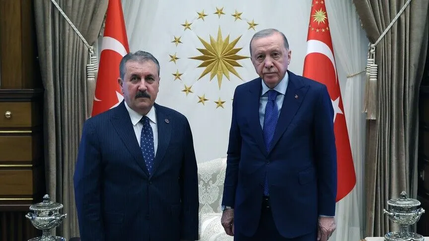Cumhurbaşkanı Erdoğan, BBP Genel Başkanı Destici'yi kabul etti