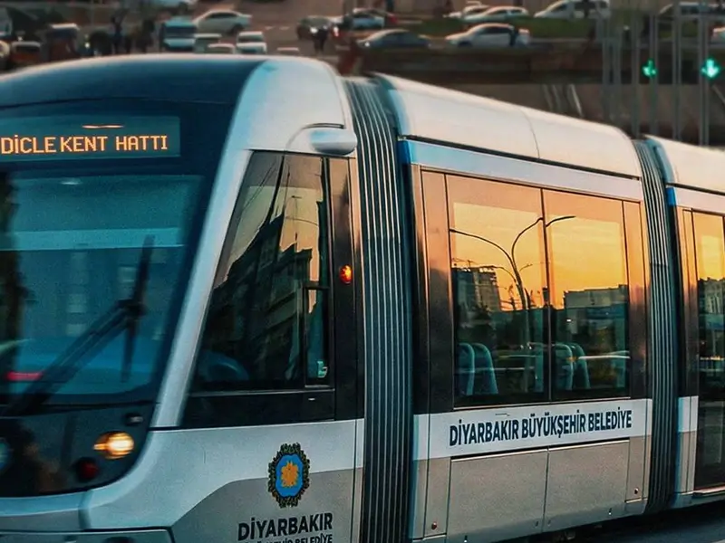 Diyarbakır’da 10 yıldır bekletilen tramvay projesi Meclis gündeminde