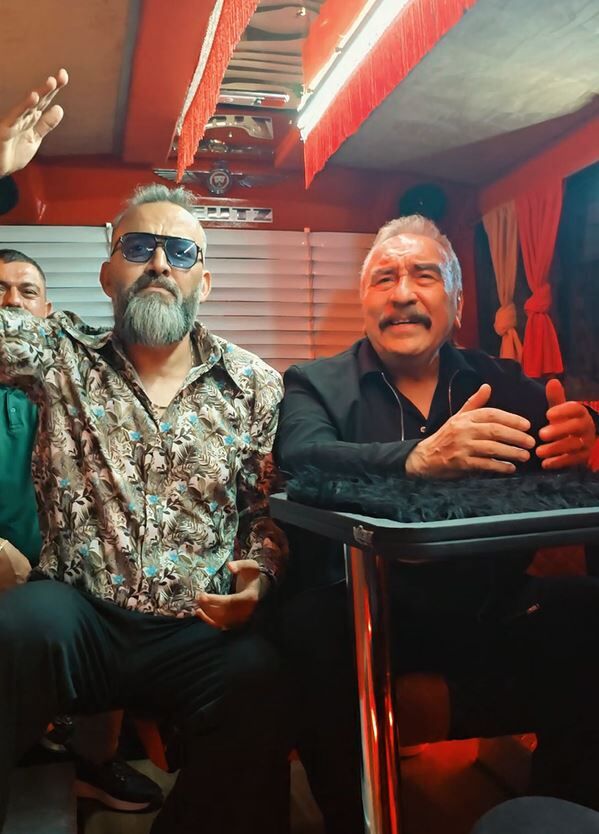 Umit Besen Konserine Nostaljik Minibusl 1497708 445609 (1)
