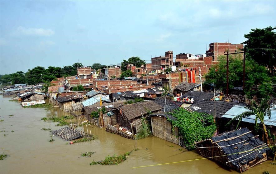 Hindistan ve Nepal'de sel: 83 kişi hayatını kaybetti