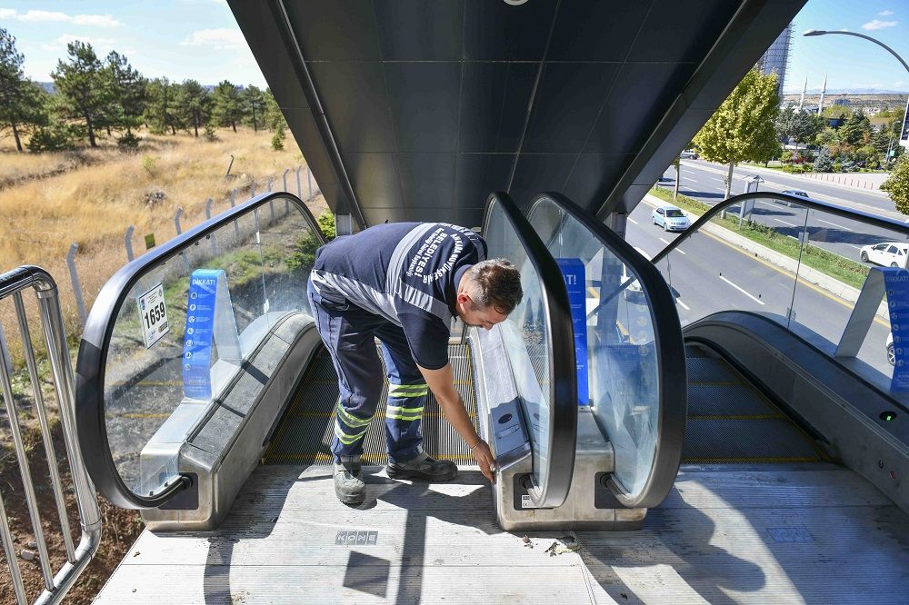 Ankara'da yürüyen merdivenlere müdahaleye karşı 'sirenli' önlem