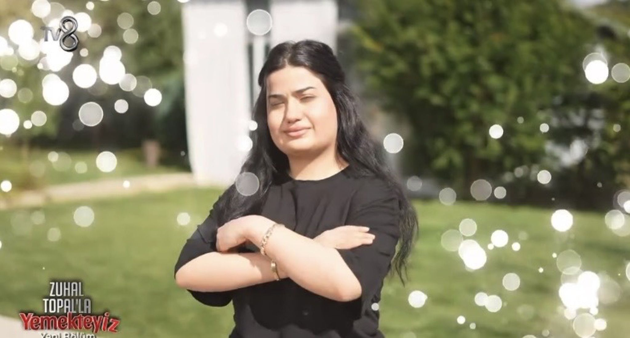 Zuhal Topal Yemekteyiz Esma Sal kimdir?