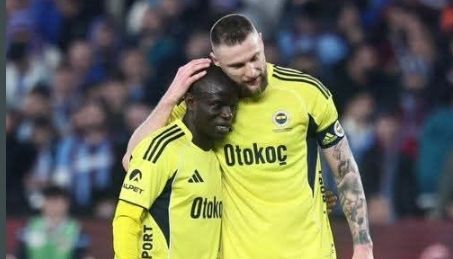 Fenerbahçe’de derbi öncesi Kante ve Skriniar gelişmesi!